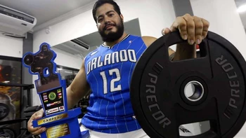 El atleta cruceño Óscar Melgar busca ser el nuevo campeón mundial de Powerlifting El atleta cruceño Óscar Melgar busca ser el nuevo campeón mundial de Powerlifting