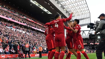 El Liverpool sigue soñando con la Premier, el Everton entra en descenso El Liverpool sigue soñando con la Premier, el Everton entra en descenso