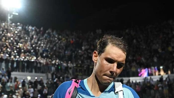 Nadal eliminado en Roma y lesionado a 10 días de Roland Garros Nadal eliminado en Roma y lesionado a 10 días de Roland Garros