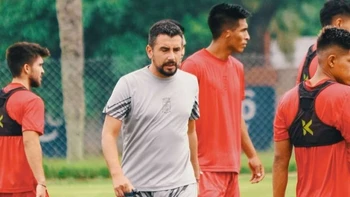 Rodrigo Venegas: “Hay que reconocer que ellos (Bolívar) tienen un tremendo plantel” Rodrigo Venegas: “Hay que reconocer que ellos (Bolívar) tienen un tremendo plantel”