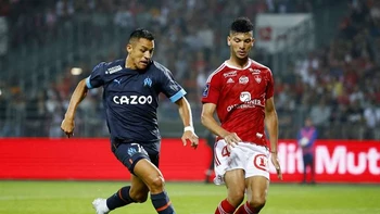 Marsella empata en Brest pese al debut de Alexis Sánchez Marsella empata en Brest pese al debut de Alexis Sánchez