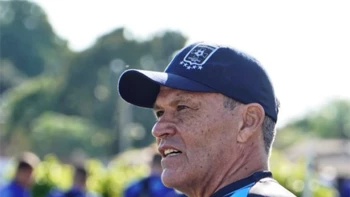 Clausen: “No podemos poner excusa porque el equipo aún tiene vida” Clausen: “No podemos poner excusa porque el equipo aún tiene vida”