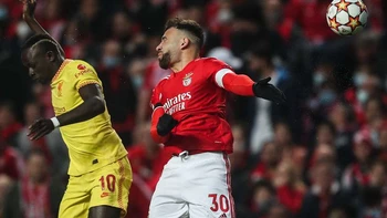 Liverpool se acerca a las semifinales con su victoria en Lisboa sobre Benfica (1-3) Liverpool se acerca a las semifinales con su victoria en Lisboa sobre Benfica (1-3)