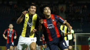 Cerro Porteño, con Martins de titular, empata de local y pierde el liderato en Paraguay Cerro Porteño, con Martins de titular, empata de local y pierde el liderato en Paraguay