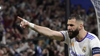 Benzema refuerza su liderato en los goleadores de la Champions Benzema refuerza su liderato en los goleadores de la Champions