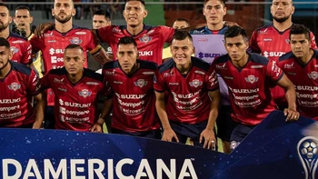 Wilstermann quiere dejar la cola del grupo D con un triunfo ante Ayacucho en Cusco Wilstermann quiere dejar la cola del grupo D con un triunfo ante Ayacucho en Cusco