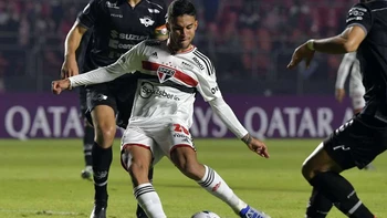 Wilstermann cae en Brasil ante Sao Paulo (3-0), que asegura el pase a la siguiente fase de la Copa Sudamericana Wilstermann cae en Brasil ante Sao Paulo (3-0), que asegura el pase a la siguiente fase de la Copa Sudamericana