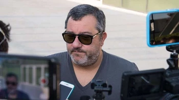 La agencia de Mino Raiola dice que las informaciones sobre su muerte son "fake news" La agencia de Mino Raiola dice que las informaciones sobre su muerte son "fake news"