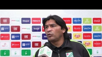 Sergio Galarza: “Los árbitros están matando al fútbol boliviano” Sergio Galarza: “Los árbitros están matando al fútbol boliviano”