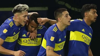 Boca debutó con victoria y River con empate en la Liga 2022 de Argentina Boca debutó con victoria y River con empate en la Liga 2022 de Argentina