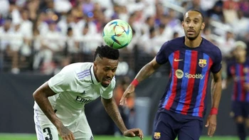 El Barcelona venció (1-0) al Real Madrid en Las Vegas con debut de Lewandowski El Barcelona venció (1-0) al Real Madrid en Las Vegas con debut de Lewandowski