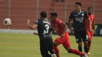 Guabirá salvó un empate (1-1) jugando de local frente a Aurora Guabirá salvó un empate (1-1) jugando de local frente a Aurora