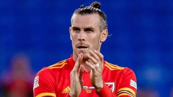 Gareth Bale podría regresar a su país para jugar en el Championship con el Cardiff Gareth Bale podría regresar a su país para jugar en el Championship con el Cardiff