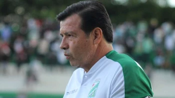Erwin Sánchez: “Se sigue manejando el fútbol con las patas” Erwin Sánchez: “Se sigue manejando el fútbol con las patas”