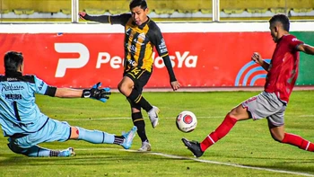 The Strongest empató (1-1) con Nacional Potosí y peligra su liderato The Strongest empató (1-1) con Nacional Potosí y peligra su liderato