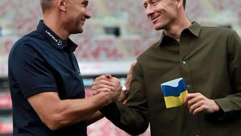 Mundial Catar 2022: Lewandowski llevará el brazalete de capitán de selección ucraniana Mundial Catar 2022: Lewandowski llevará el brazalete de capitán de selección ucraniana
