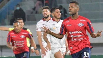 Wilstermann se impuso (2-0) a la ‘U’ de Vinto y sube al segundo puesto Wilstermann se impuso (2-0) a la ‘U’ de Vinto y sube al segundo puesto