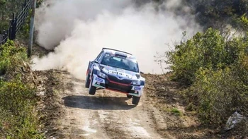Roberto Saba fue el más rápido en el Rally Samaipata Roberto Saba fue el más rápido en el Rally Samaipata