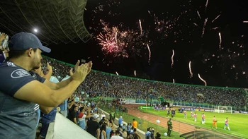 Blooming puso a la venta las entradas para el clásico cruceño Blooming puso a la venta las entradas para el clásico cruceño