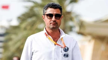 El director de carrera de F1 criticado por su gestión del último GP de 2021 deja la FIA El director de carrera de F1 criticado por su gestión del último GP de 2021 deja la FIA