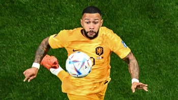 Depay responde en este Mundial a la inquebrantable fe de Van Gaal Depay responde en este Mundial a la inquebrantable fe de Van Gaal