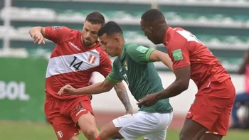 Gobernación de Chuquisaca ofrece el estadio Patria para el amistoso Bolivia-Perú Gobernación de Chuquisaca ofrece el estadio Patria para el amistoso Bolivia-Perú