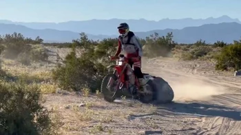 "Chavo" Salvatierra inició competencia en la Baja 1000 "Chavo" Salvatierra inició competencia en la Baja 1000