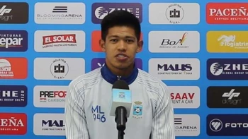 Denilson Durán: “Jugar un clásico cruceño es lo mejor que le puede pasar a un futbolista” Denilson Durán: “Jugar un clásico cruceño es lo mejor que le puede pasar a un futbolista”