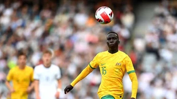 El internacional australiano de 18 años Garang Kuol ficha por el Newcastle El internacional australiano de 18 años Garang Kuol ficha por el Newcastle