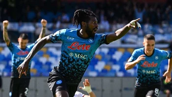 El Nápoles refuerza su liderato; la Roma agrava el estado del Inter El Nápoles refuerza su liderato; la Roma agrava el estado del Inter