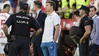 El Sevilla recibe al Borussia Dortmund con Lopetegui bajo presión El Sevilla recibe al Borussia Dortmund con Lopetegui bajo presión