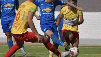 Palmaflor y Bolívar se perjudicaron con el empate 1-1 Palmaflor y Bolívar se perjudicaron con el empate 1-1