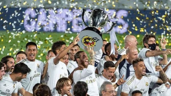 Vuelve LaLiga española en medio de la pandemia y a la espera de los grandes Vuelve LaLiga española en medio de la pandemia y a la espera de los grandes