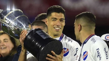 Luis Suárez llevó a Nacional a coronarse campeón uruguayo de 2022 Luis Suárez llevó a Nacional a coronarse campeón uruguayo de 2022