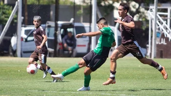 La selección boliviana sub-17 ganó su primer amistoso en Argentina La selección boliviana sub-17 ganó su primer amistoso en Argentina