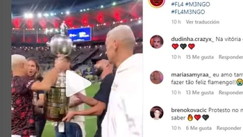 Flamengo presentó la Copa Libertadores a su hinchada en el Maracaná (video) Flamengo presentó la Copa Libertadores a su hinchada en el Maracaná (video)