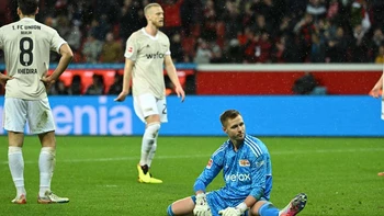 Union Berlin cayó goleado 5-0 en Leverkusen y cedió el liderato al Bayern Múnich Union Berlin cayó goleado 5-0 en Leverkusen y cedió el liderato al Bayern Múnich