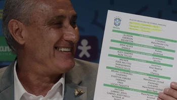 Cinco selecciones hicieron sus listas oficiales para el Mundial de Catar Cinco selecciones hicieron sus listas oficiales para el Mundial de Catar