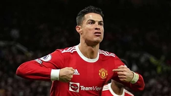 Cristiano Ronaldo se quedará en el Manchester United, reitera el DT del equipo Cristiano Ronaldo se quedará en el Manchester United, reitera el DT del equipo