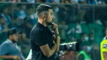 Rodrigo Venegas renunció y dejó de ser entrenador de Blooming Rodrigo Venegas renunció y dejó de ser entrenador de Blooming