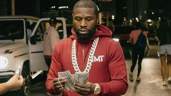 "Adversario fácil, dinero fácil", estima Mayweather sobre su combate en Japón "Adversario fácil, dinero fácil", estima Mayweather sobre su combate en Japón