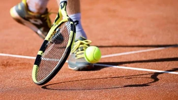 Un entrenador de tenis chileno es suspendido de por vida por arreglo de partidos Un entrenador de tenis chileno es suspendido de por vida por arreglo de partidos