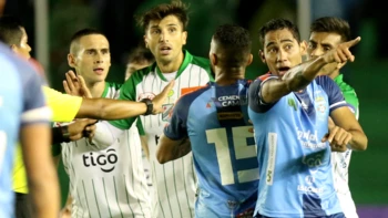 Enterate qué club está interesado en la dupla brasileña Rafinha-Barros Enterate qué club está interesado en la dupla brasileña Rafinha-Barros