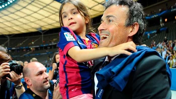 Luis Enrique homenajeó a su hija Xana antes del partido ante Alemania (video) Luis Enrique homenajeó a su hija Xana antes del partido ante Alemania (video)