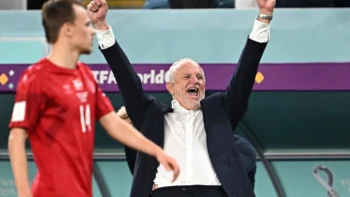 DT australiano orgulloso de sus dirigidos, que hicieron historia tras eliminar a Dinamarca DT australiano orgulloso de sus dirigidos, que hicieron historia tras eliminar a Dinamarca