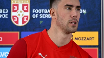 Vlahovic, titular con Serbia en duelo decisivo contra una Suiza sin Sommer Vlahovic, titular con Serbia en duelo decisivo contra una Suiza sin Sommer