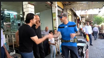 Santiago Sánchez, el español que camina desde Madrid hasta Doha, Catar Santiago Sánchez, el español que camina desde Madrid hasta Doha, Catar
