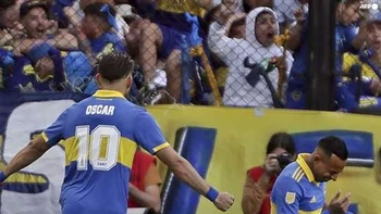 ¡Boca campeón! El Xeneize empató 2-2 con Independiente, pero eso fue suficiente para festejar ¡Boca campeón! El Xeneize empató 2-2 con Independiente, pero eso fue suficiente para festejar