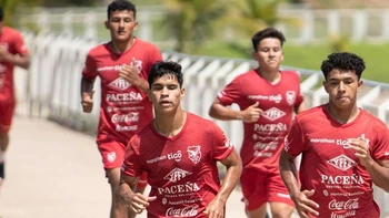 La selección boliviana Sub-17 ya piensa en el Sudamericano La selección boliviana Sub-17 ya piensa en el Sudamericano