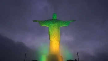 Del Cristo Redentor al Maracaná, Rio de Janeiro lamenta muerte de Pelé Del Cristo Redentor al Maracaná, Rio de Janeiro lamenta muerte de Pelé